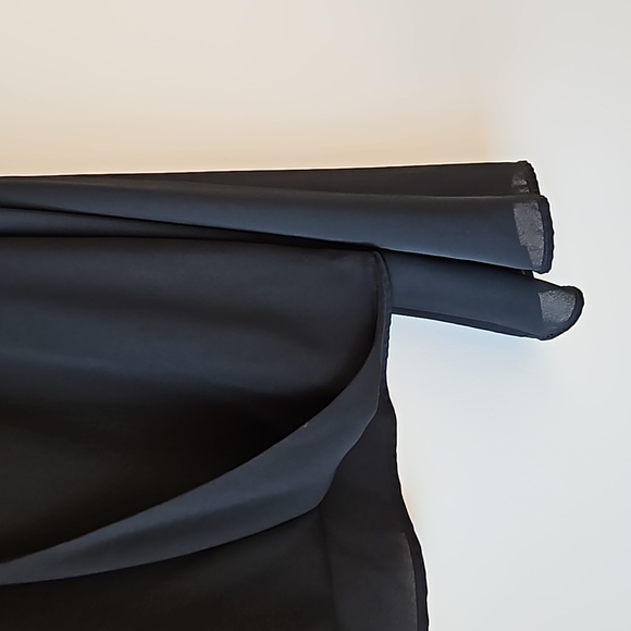 Eight Sixty Blouse,  Size M - Picture 4 of 4